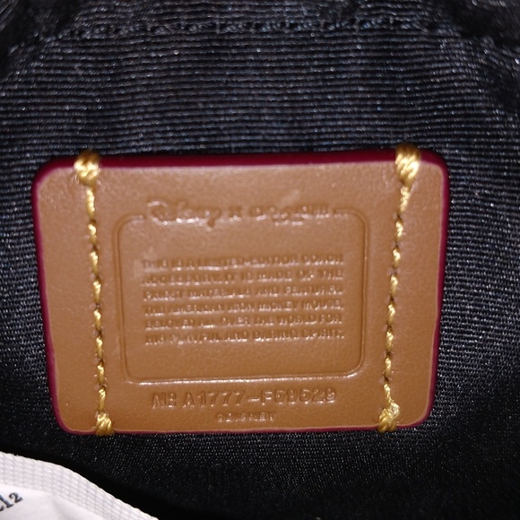 Rare Coach X Disney Mickey Mouse Ears - Picture 6 of 7